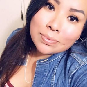 Meet your Posher, Eva